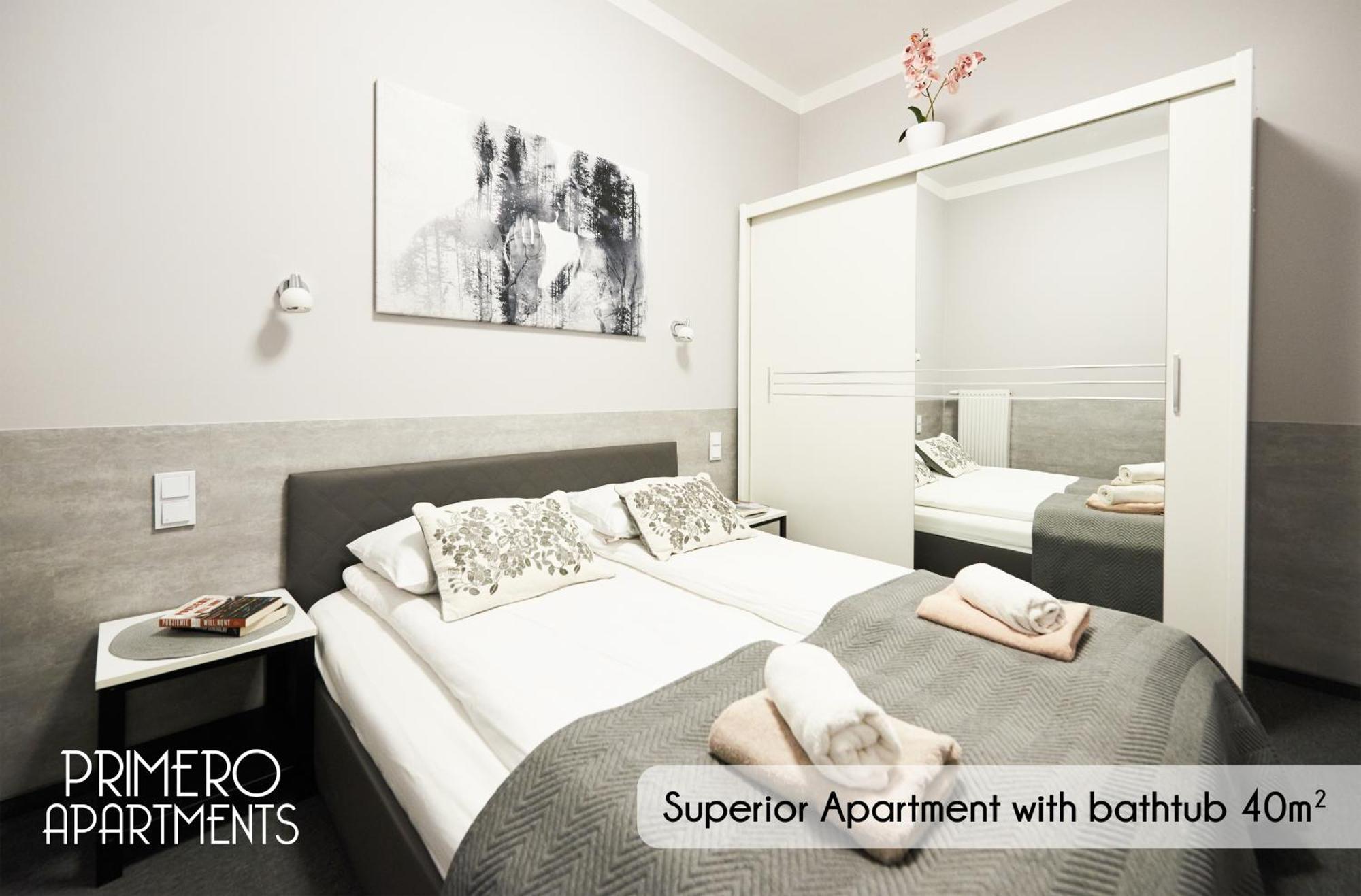 Primero Elegant Apartments Krakow Old Town ภายนอก รูปภาพ